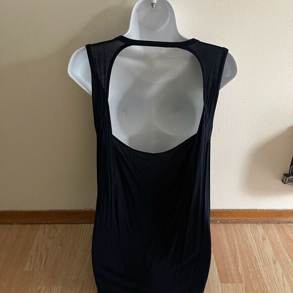 Workout Tank - Picture 3 of 8